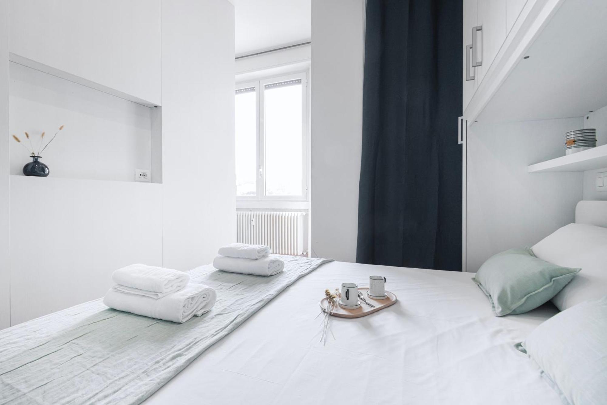 Nice And Cozy Studio In Porta Romana By Easylife Milano Exteriör bild